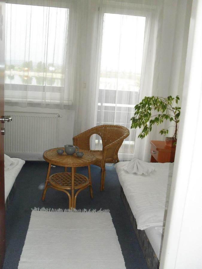 Hotel Fortuna Senec Rom bilde
